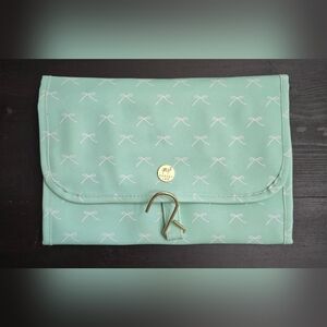 Dabney Lee Travel Hanging Cosmetic Bag Turquoise EUC Travel Bag